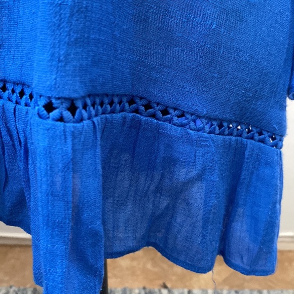 Counterparts blu top extra large, elastic scoop neck perfect for summer - Picture 9 of 9